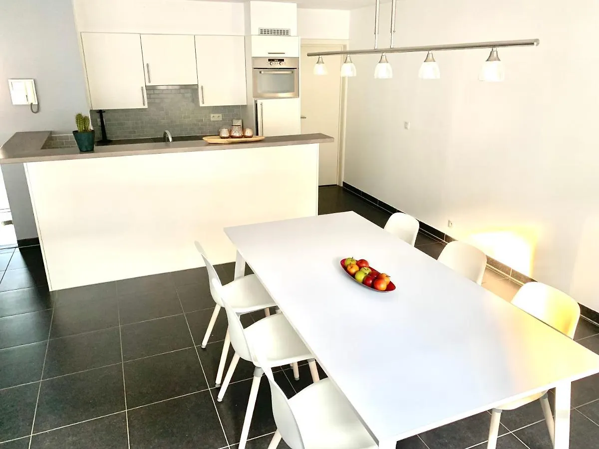 Vakantieappartement Emiel Centrum Oostende Met Garage Appartement
